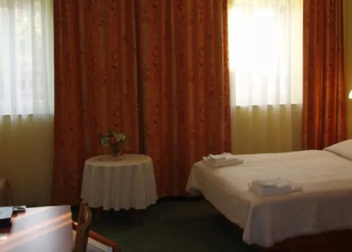 Klaudija S Charming & - Two Bedroom Apartment
