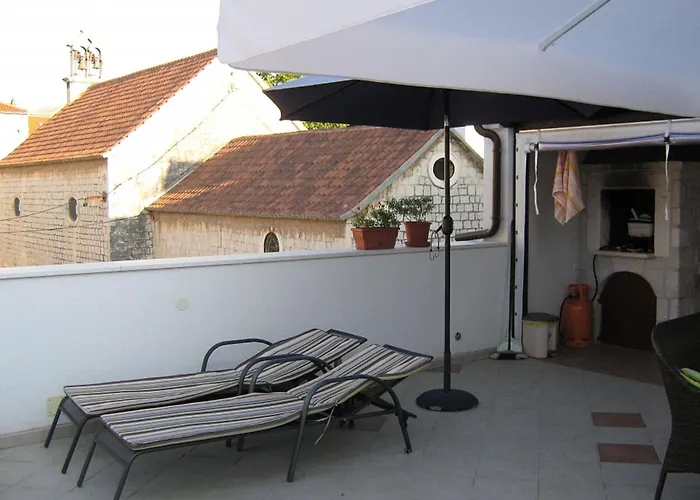 Klaudija S Charming & - Two Bedroom 公寓 *