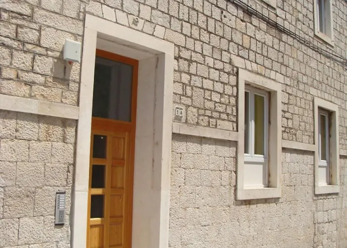 Klaudija S Charming & - Two Bedroom 公寓 *